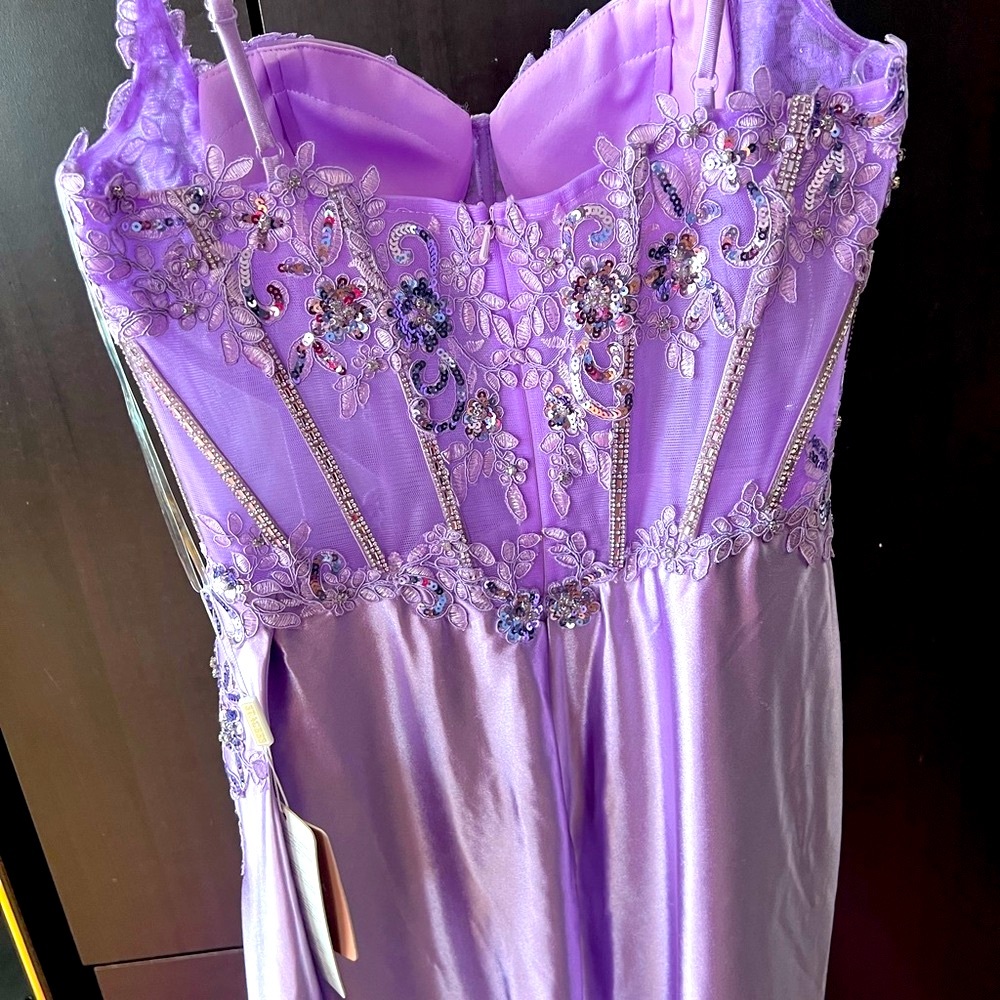 Elegant Purple Prom Dress - Picture 3 of 6